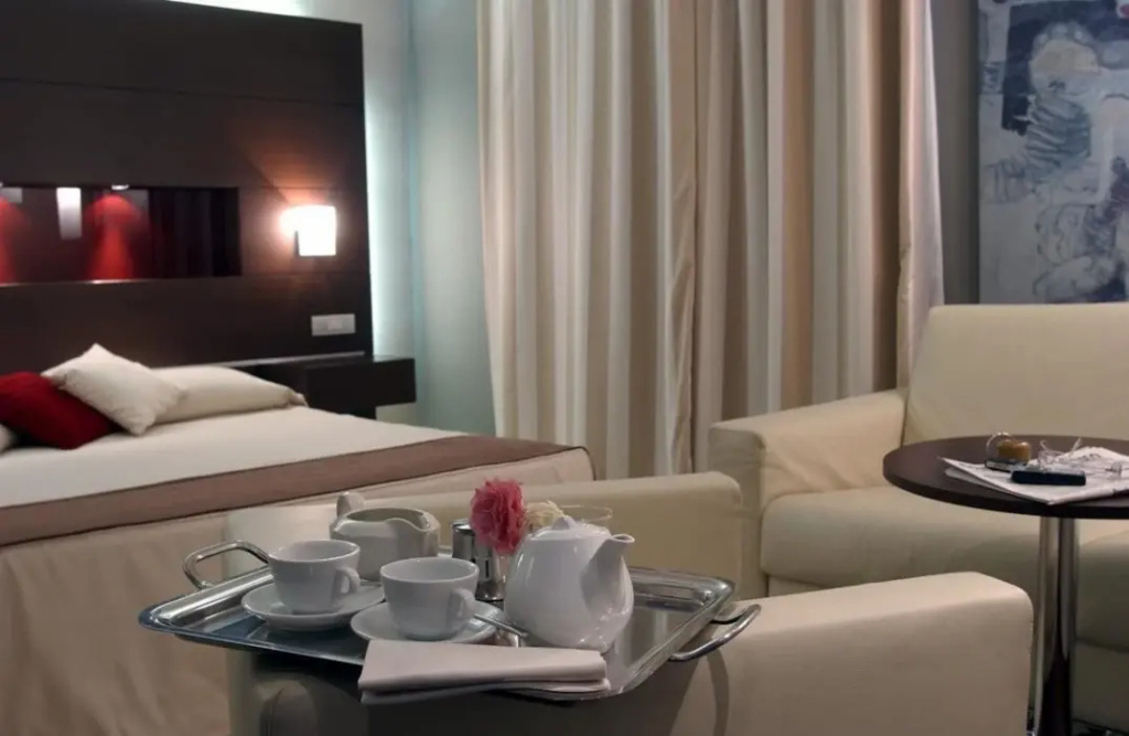 Inverigo Hotel