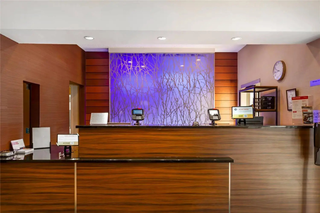 Comfort Inn & Suites Green Bay Stadium Area