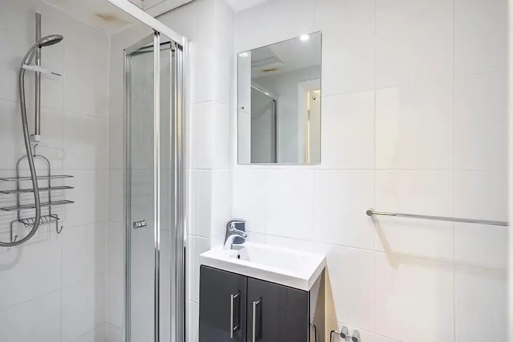 Stunning Oxford Street Apartments