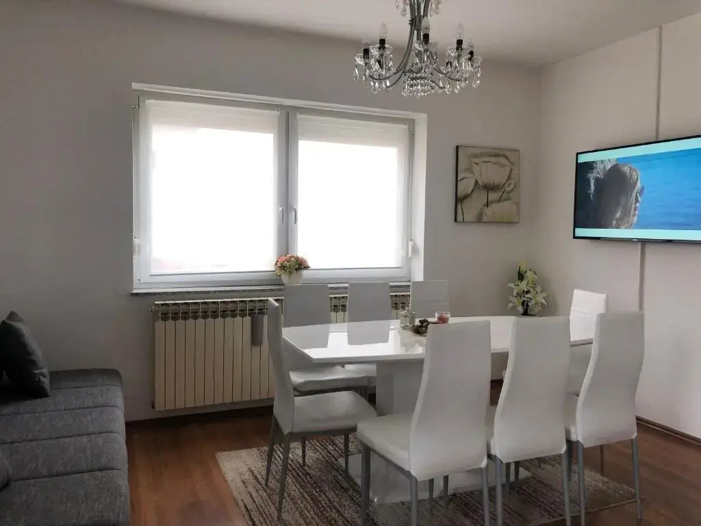 Apartmani "Mimoza"