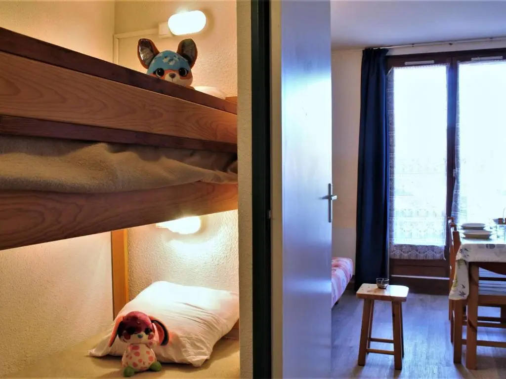 Appartement Risoul, 1 pièce, 2 personnes - FR-1-330-142