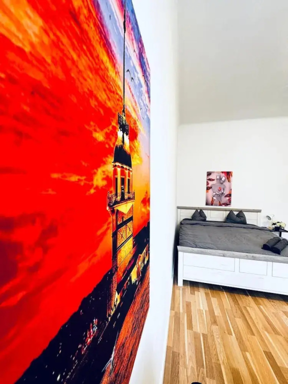 Modern Studio Close to Stadthalle