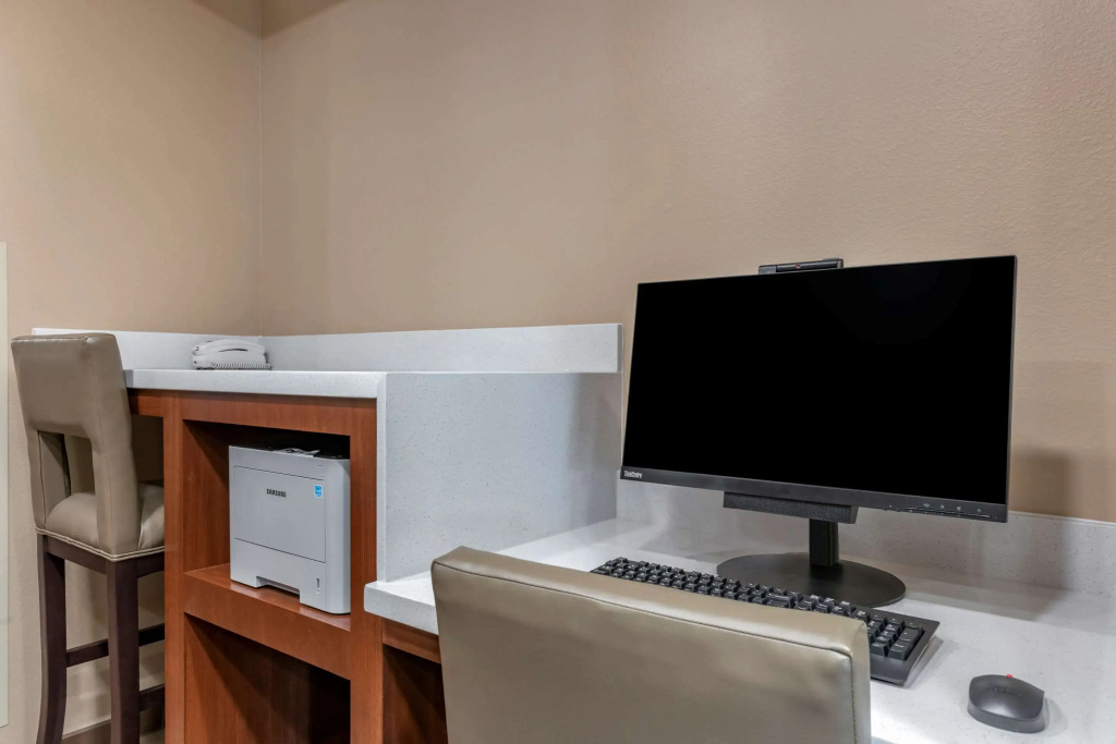 Comfort Suites Daytona Beach-Speedway