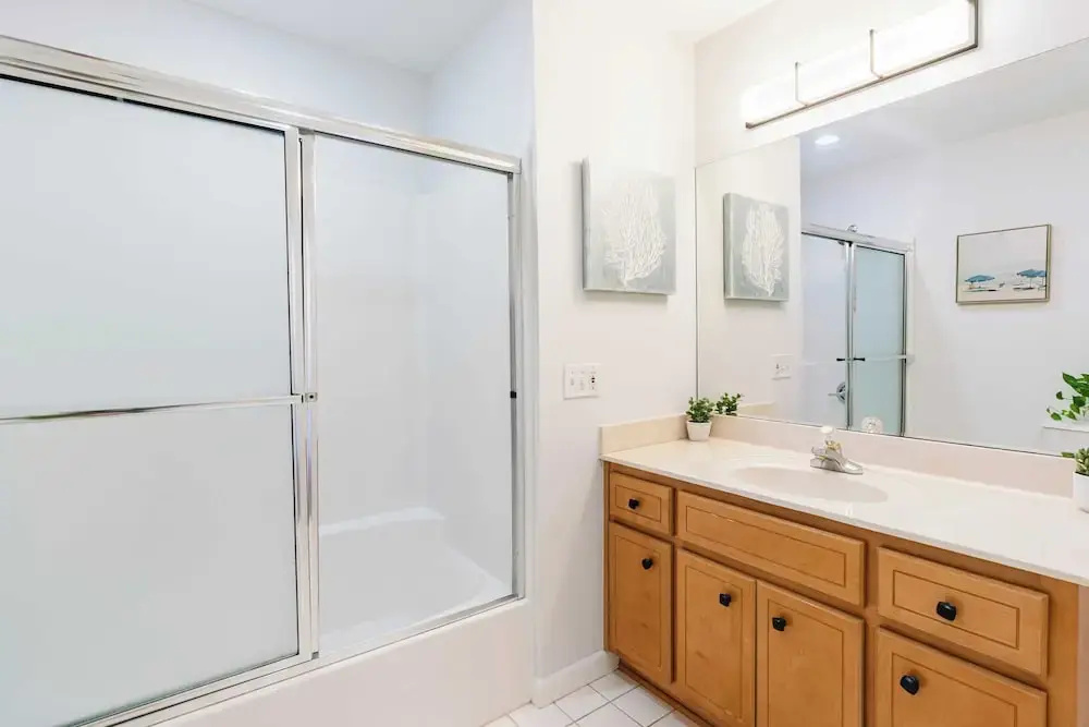 Gulf Front, Walk to Rosemary Beach, 5br, Gazebo Paradise on Park by Avantstay