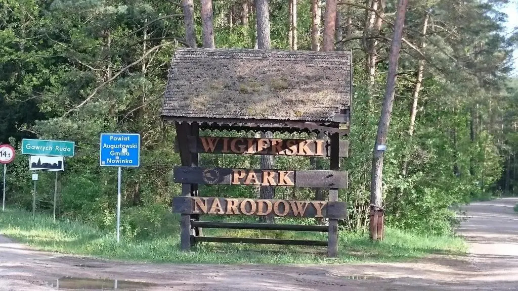 Dom Nad Jeziorem Staw