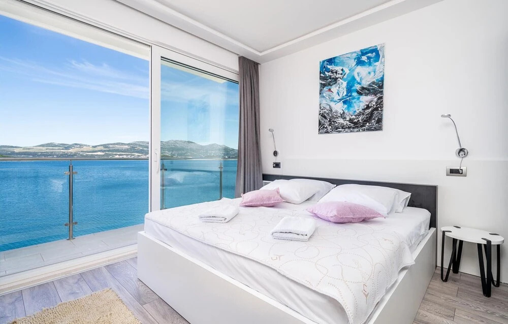 Gorgeous Home In Janjina With Sauna