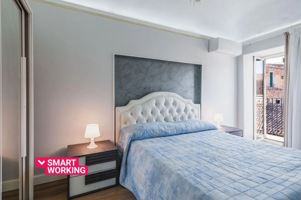 La Perla del Duomo With Terrace by Wonderful Italy