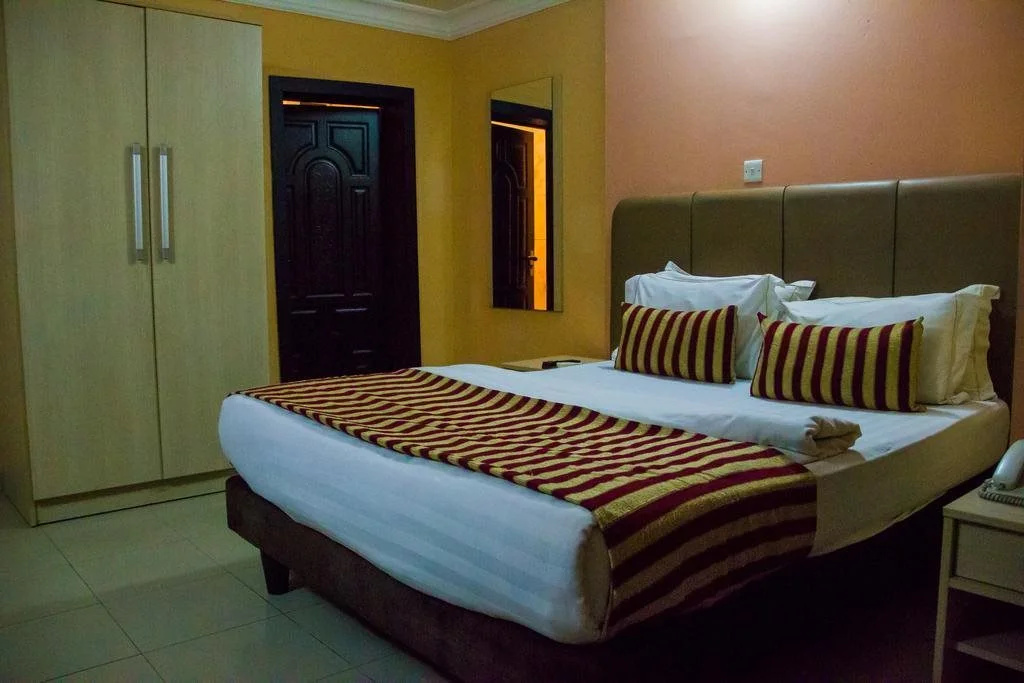 Signature Suites Victoria Island