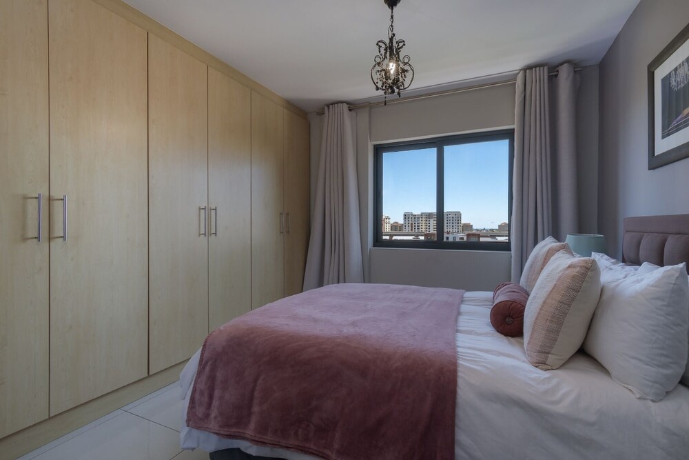 City Stay 1 Bedroom Apartment Wifi, Gym, Sauna