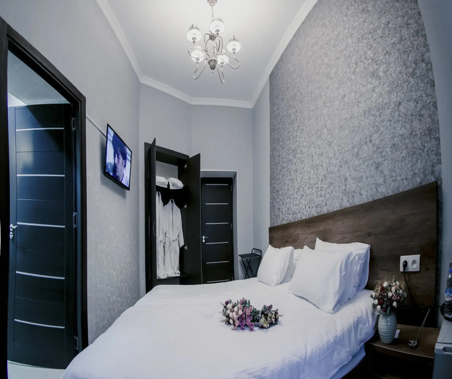 2nd Floor Tbilisi Boutique Hotel