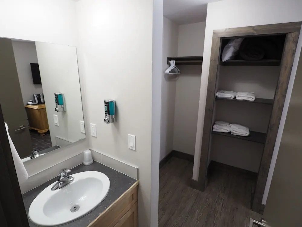 Apex Lodge - 9 Studio Bedroom 1 Bathroom Hotel Room