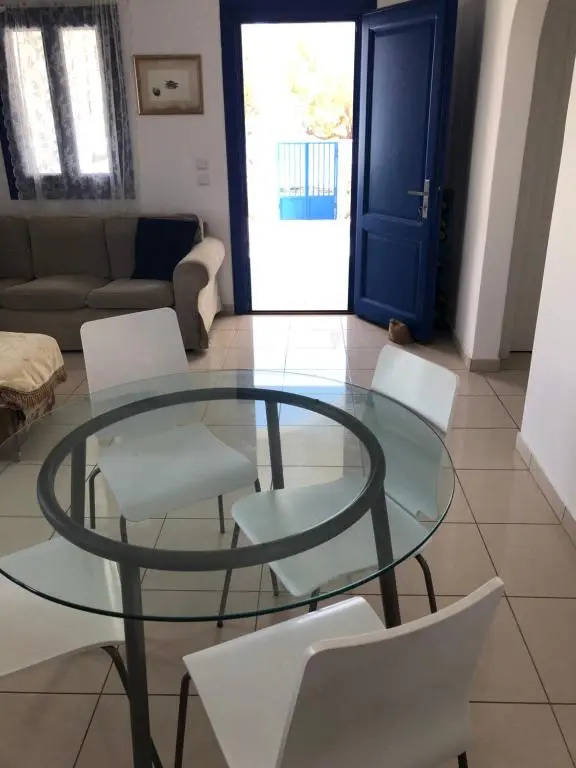 Villa 33