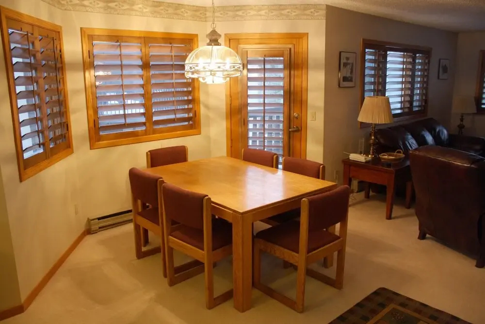 Woods Manor #302A By Peak Property Management
