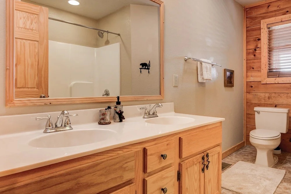 Daze Off - 4 Br Cabin