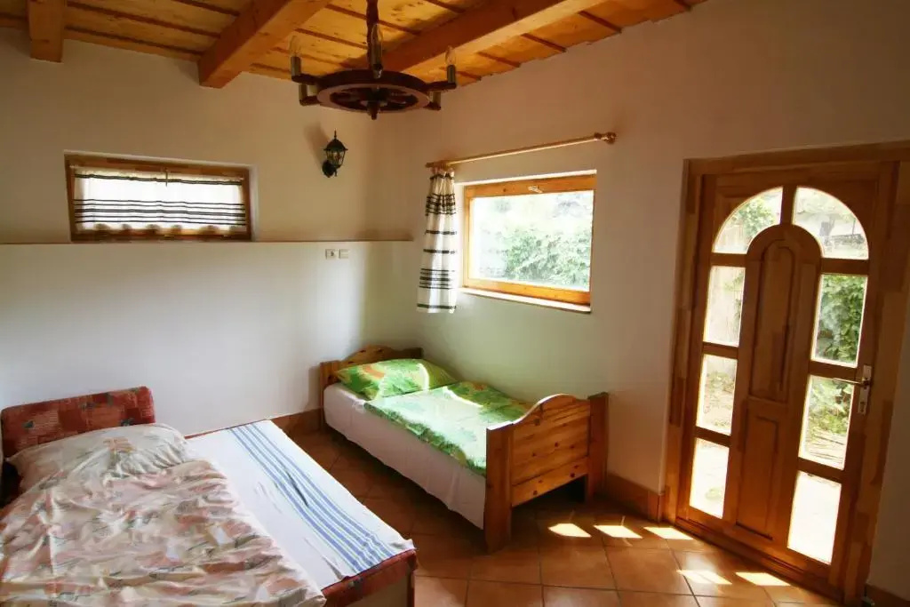 Cserhát Guesthouse