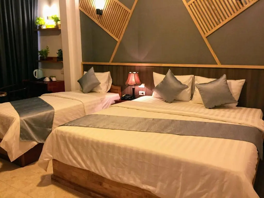 Na Nue Hotel