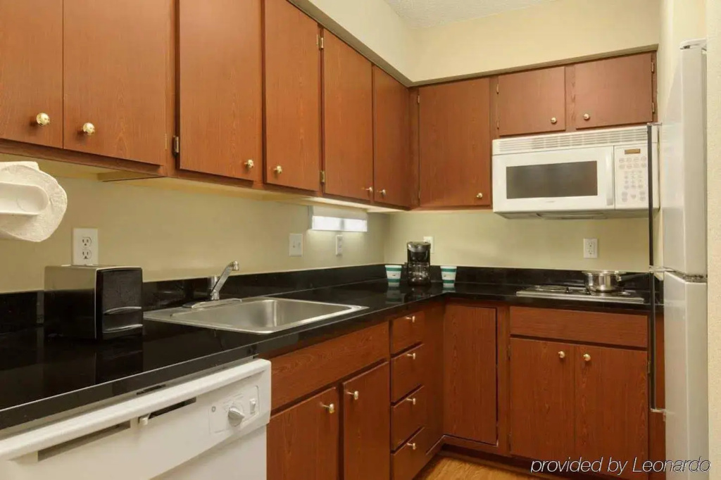 Homewood Suites by Hilton Kansas City/Overland Park