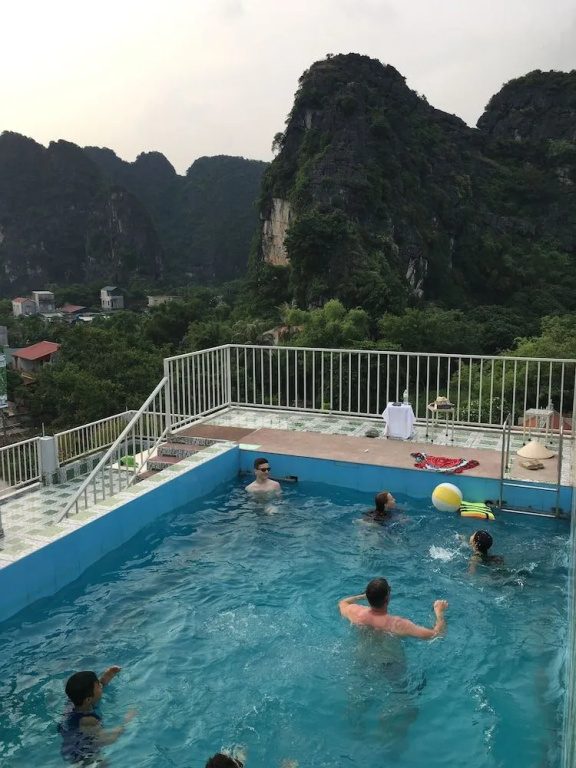 Limestone View Homestay