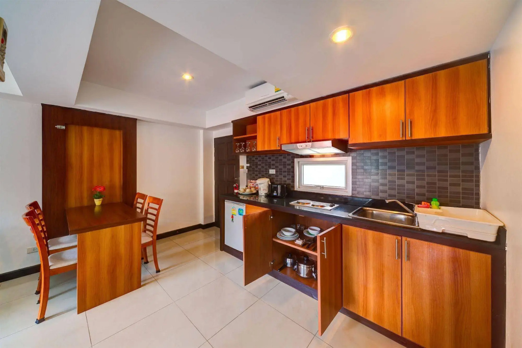 Krabi Apartment Hotel