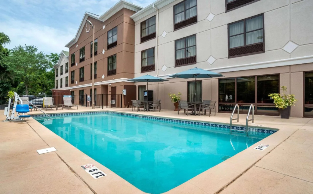 Comfort Suites Tallahassee Capitol - University Area
