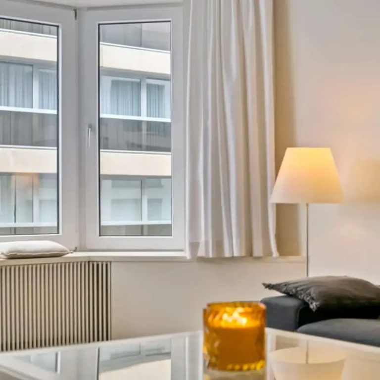 Cozy Apartment With Sea-view 1 min From Beach