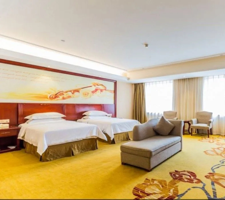 Vienna Hotel (Zhongshan Ancient Town Center)