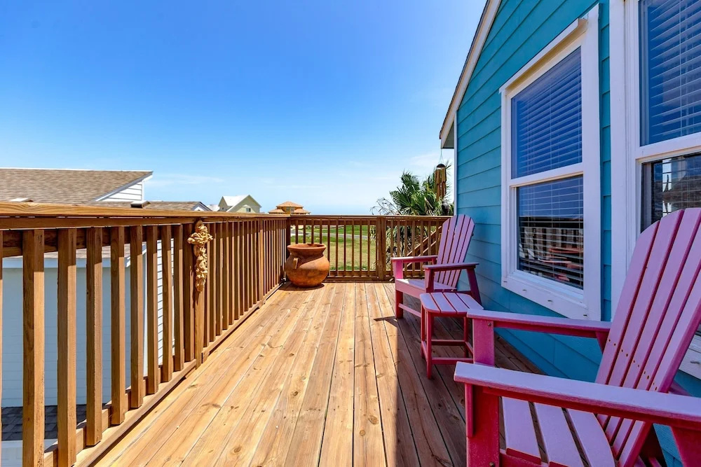 Barracuda Beach House 3 Bedroom Home