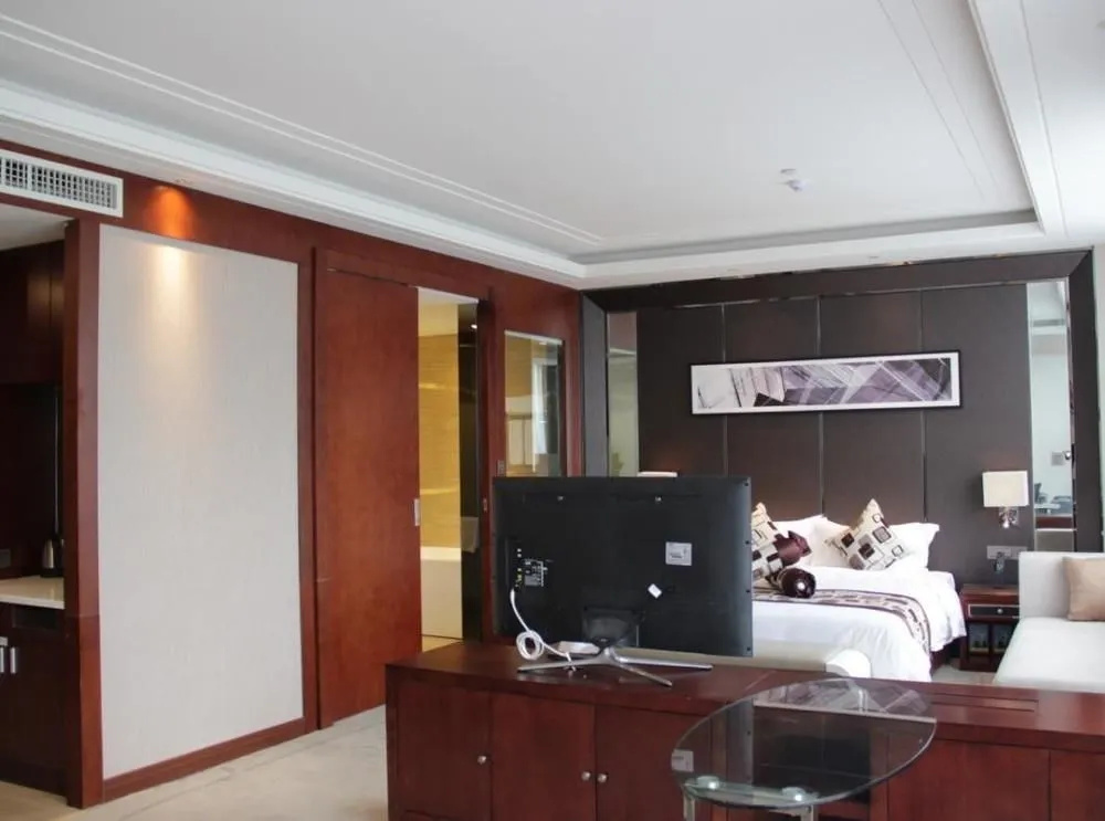 Xianning Youth Theme Hotel