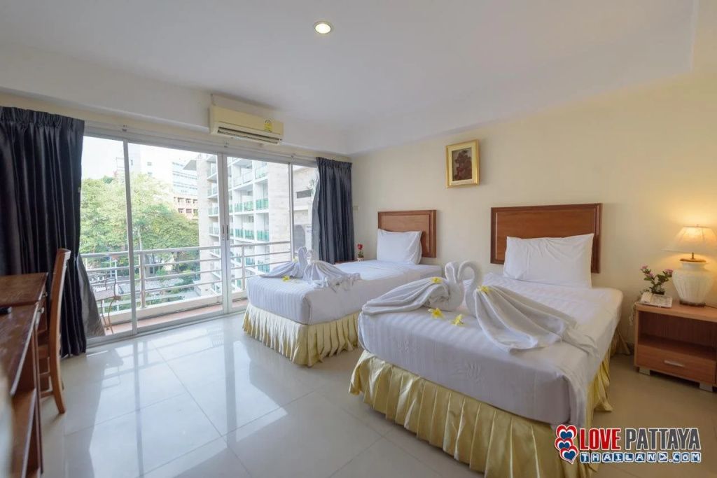X Hotel Pattaya