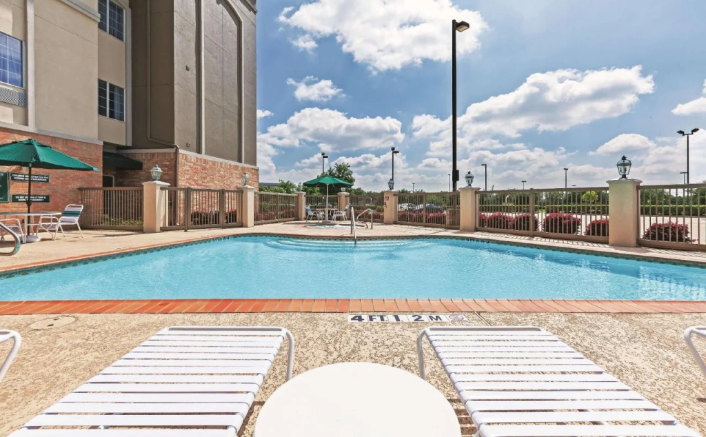 Garner Hotel Houston - Westchase