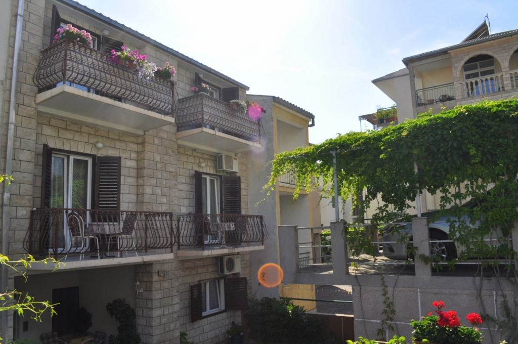 Studio apartment Ljuba - 130 meter from sea SA1 Makarska, Riviera Makarska