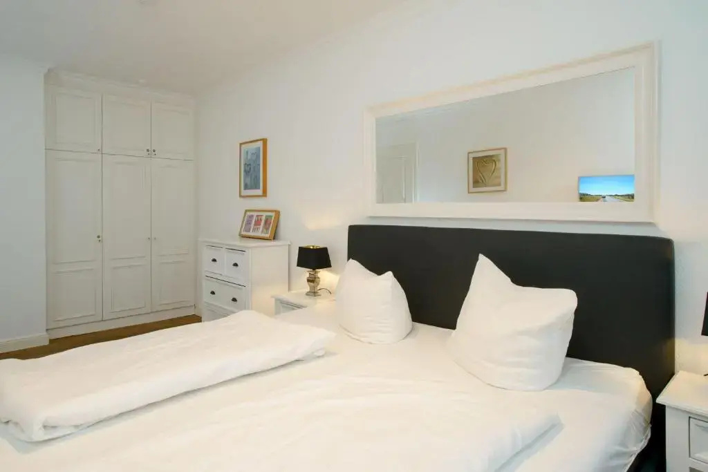 Haus-Strandburg-Wohnung17-25980-Westerland