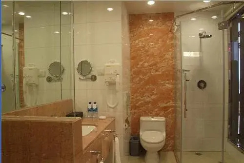 Tarshan Hotel