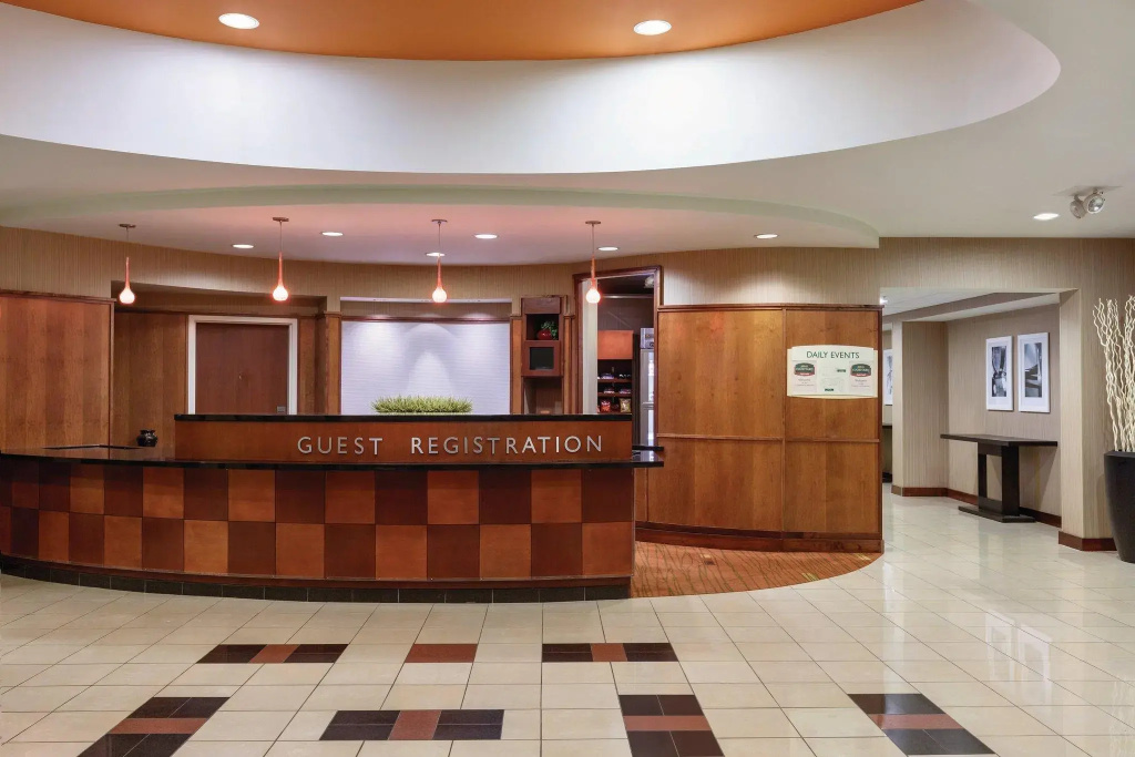 Sonesta Essential Junction City