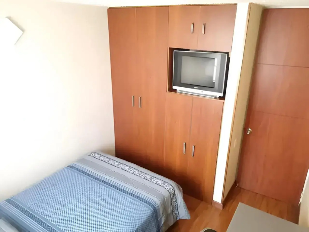2 habitaciones sector C.Cial Santafe