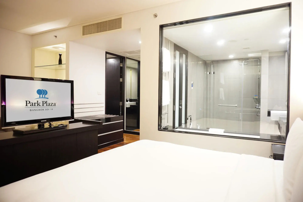 Park Plaza Bangkok Soi 18