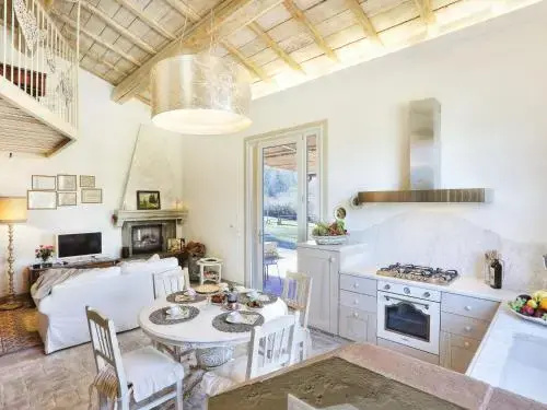 Villa Fonte di Pillo by Interhome