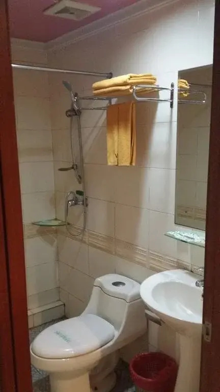 Weifang Baiyi Simple Business Hotel (Wanda Plaza)