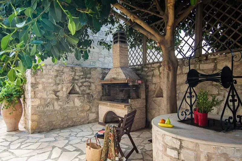 Sarris Villa