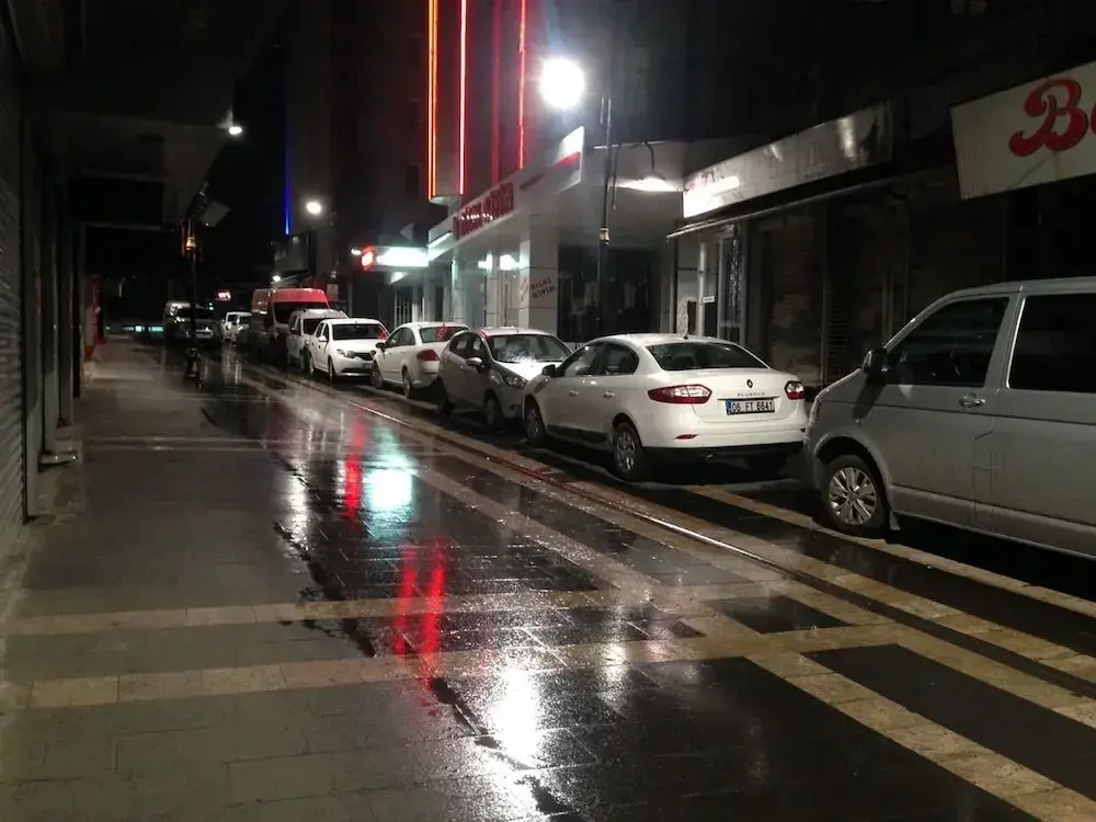 Yeni Hotel