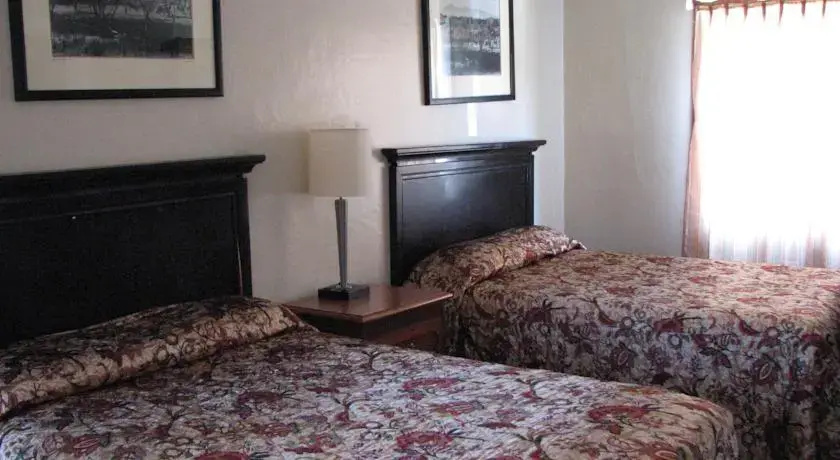 Budget Inn