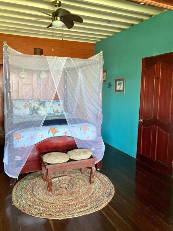 Dolphin Bay Hideaway