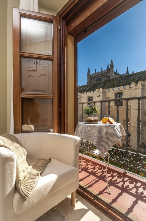 Apartment With a View of the Cathedral 2 Bedrooms. Catedral Terrace II