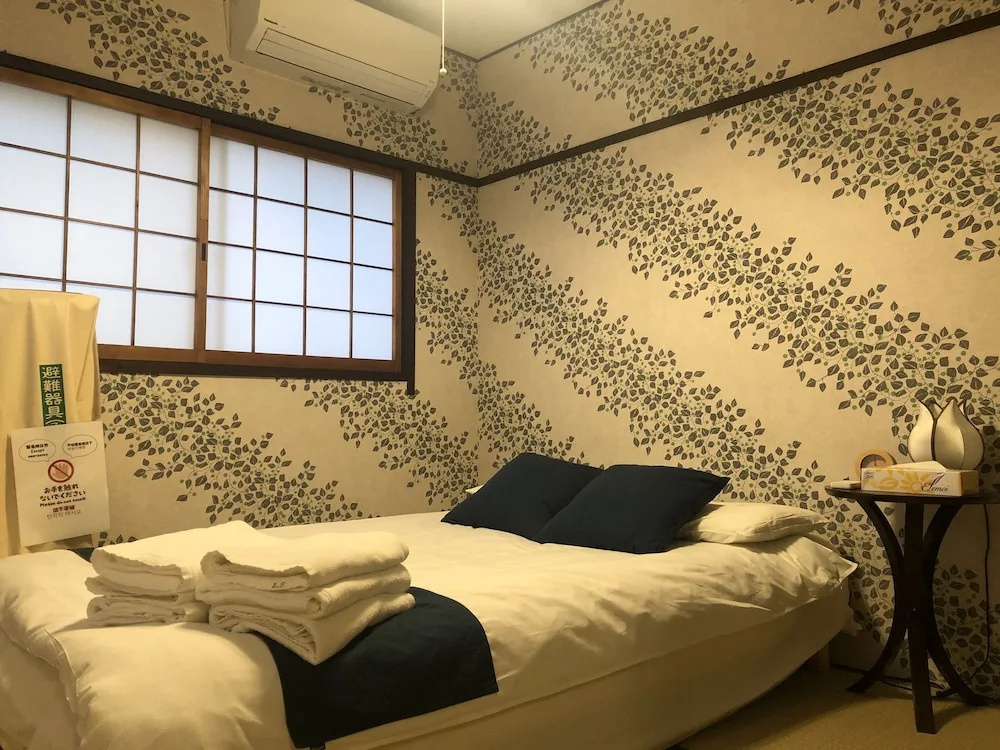 R-Guest Residence
