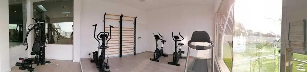 Santa Romana Apartments & Suites
