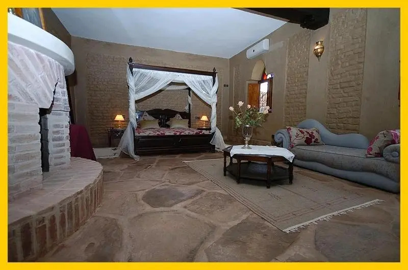 La Rose Du Desert