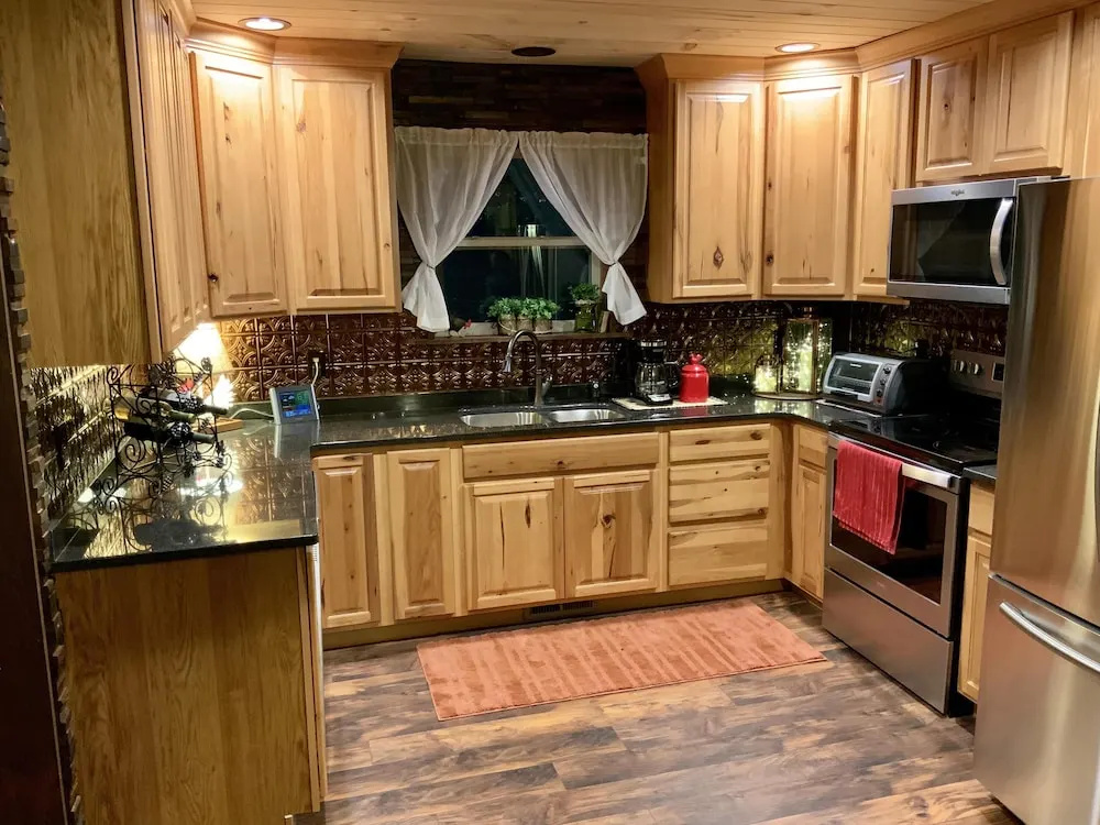 Copper Fox 3 Bedroom Cabin