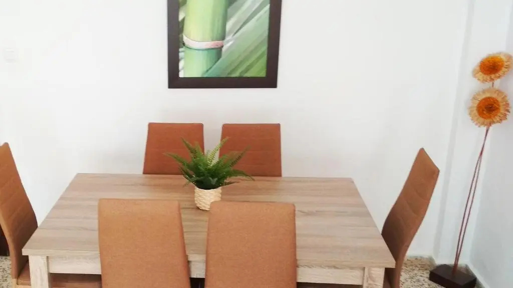 APARTAMENTO VILLA DE ROTA - VISTA MAR, 135m2, Terraza, SAT TV y más