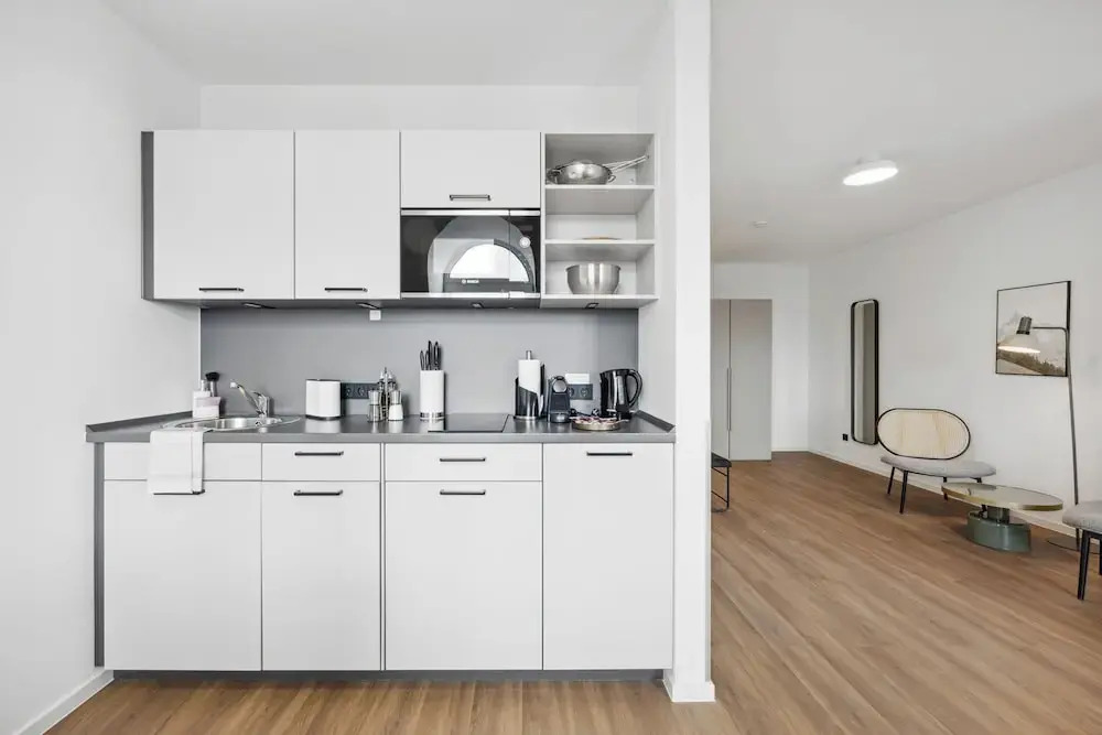 Limehome Düsseldorf Bahlenstr