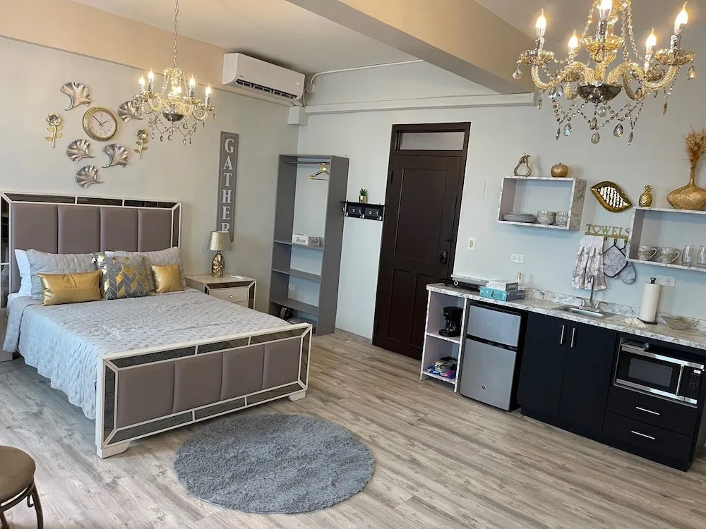 The Suites & Vintage Apartment at Casa Of Essence in heart of Old San Juan